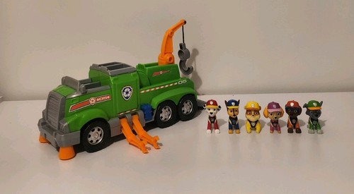 Paw patrol total team - patrol, rescues
