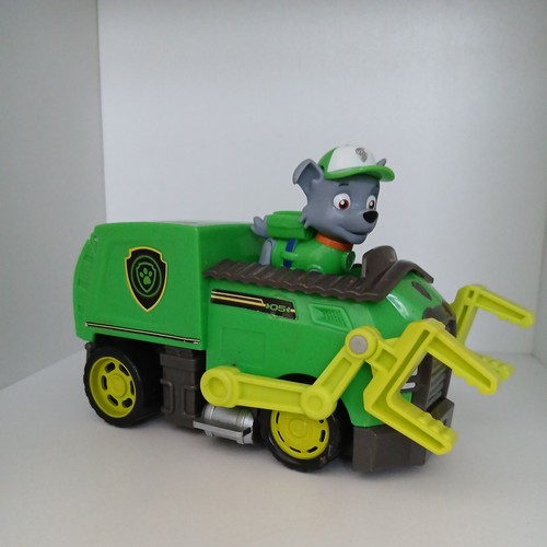 Paw patrol mission - mission, rocky's