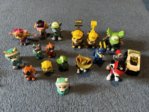 Paw patrol figures small - paw,