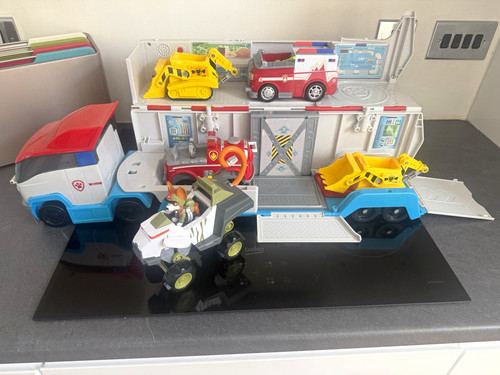 Paw patrol transporter - paw, truck