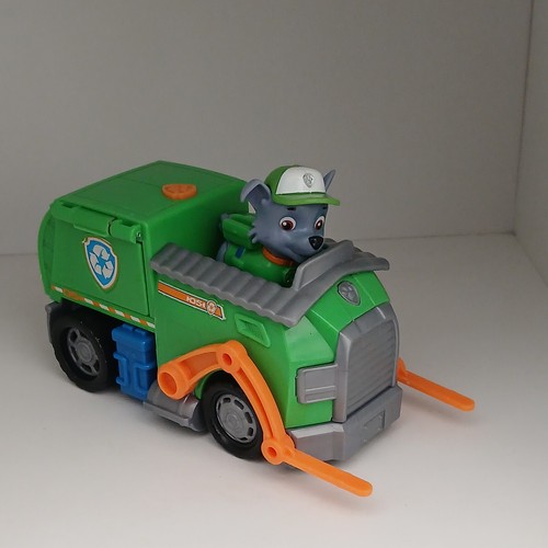 Paw patrol rocky - paw,